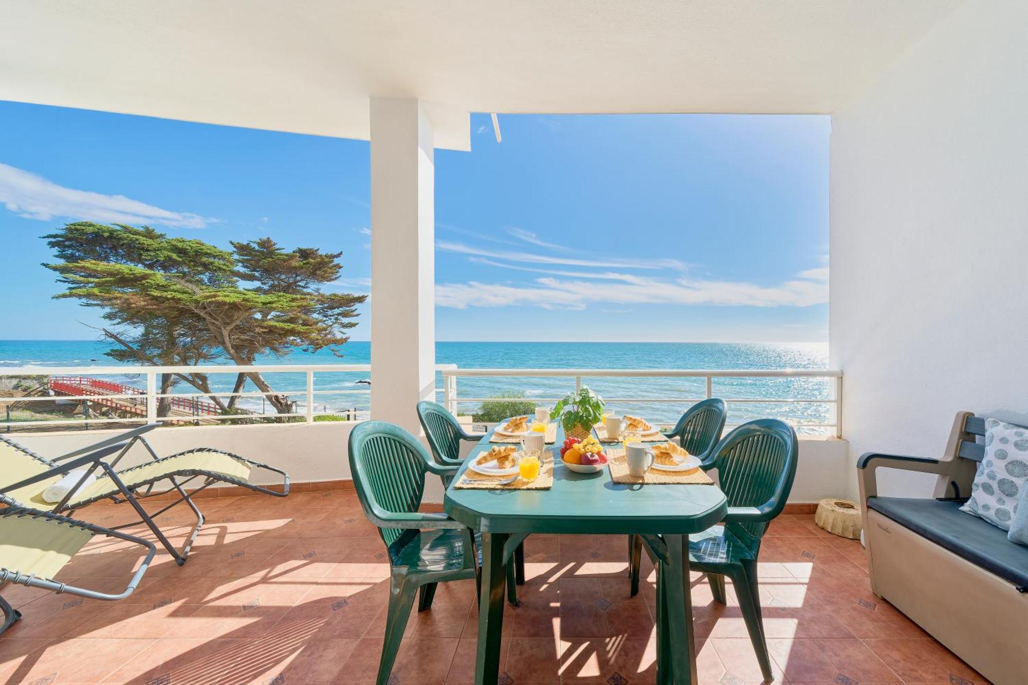 Apartment Rose I Vistas And Direct Access To The Sea Mijas Costa *