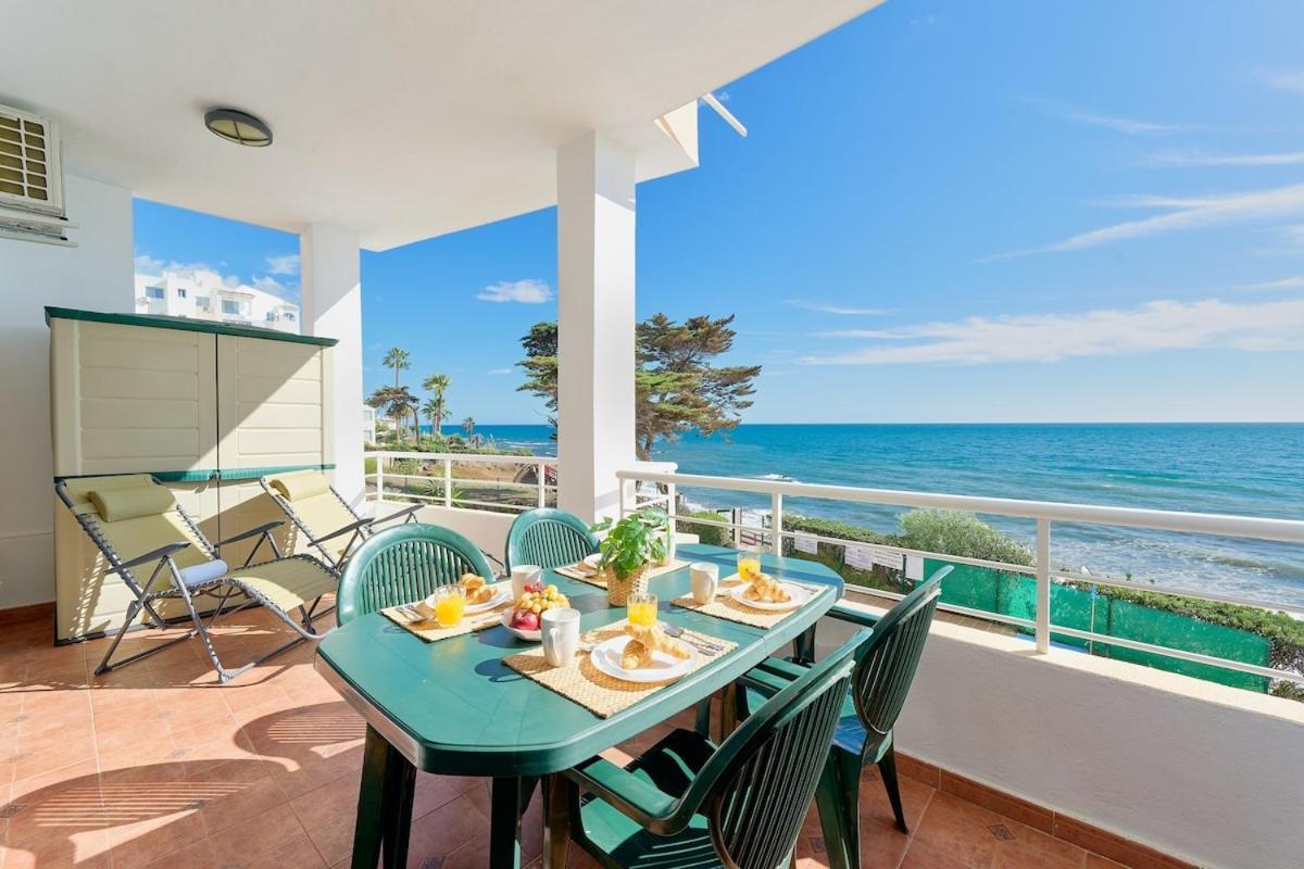 Apartment Rose I Vistas And Direct Access To The Sea Mijas Costa