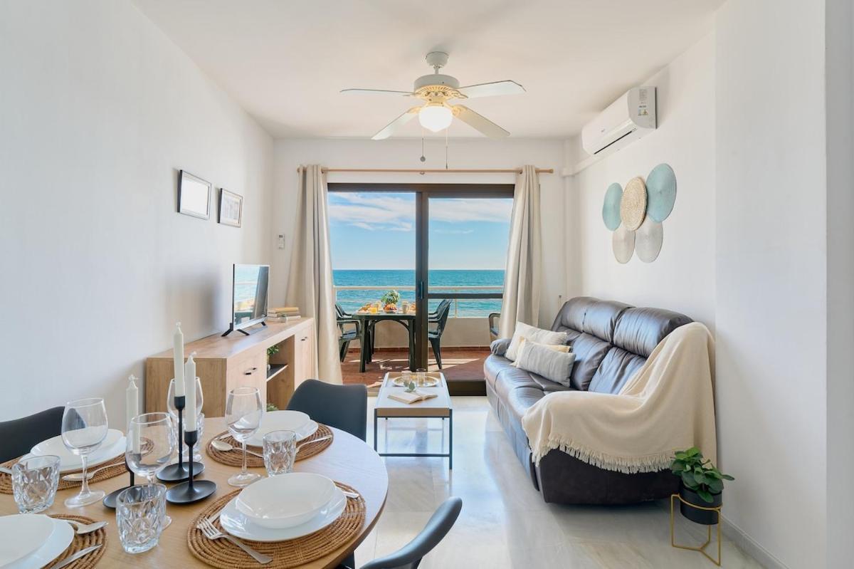 Rose I Vistas And Direct Access To The Sea Mijas Costa Apartment Málaga